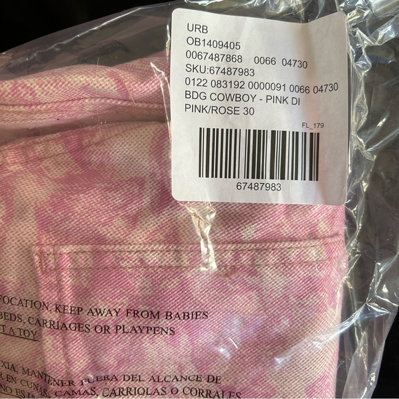 BDG Cowboy Jean - Picture 6 of 7